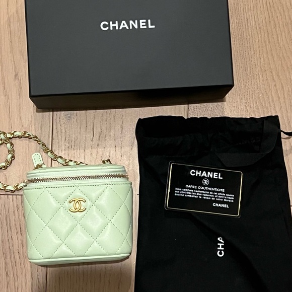 Chanel Quilted Mini Pearl Crush Vanity Bag - Picture 1 of 4